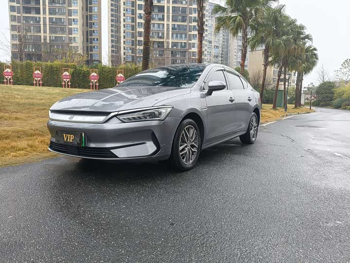 Фото 3 - BYD Qin Plus