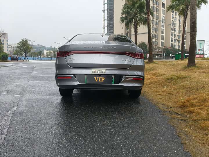 Фото 8 - BYD Qin Plus