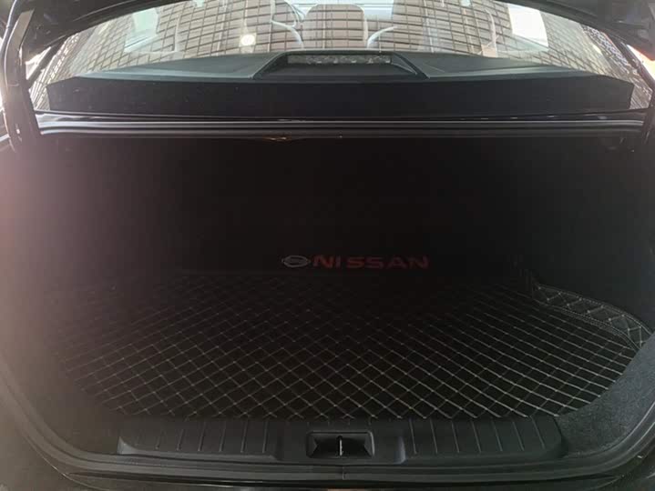 Фото 4 - Nissan Sylphy