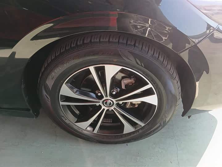 Фото 6 - Nissan Sylphy