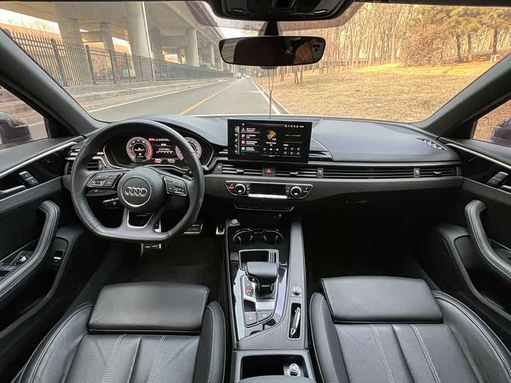 Фото 7 - Audi A4L