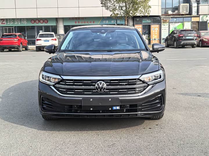 Фото 2 - Volkswagen Sagitar L