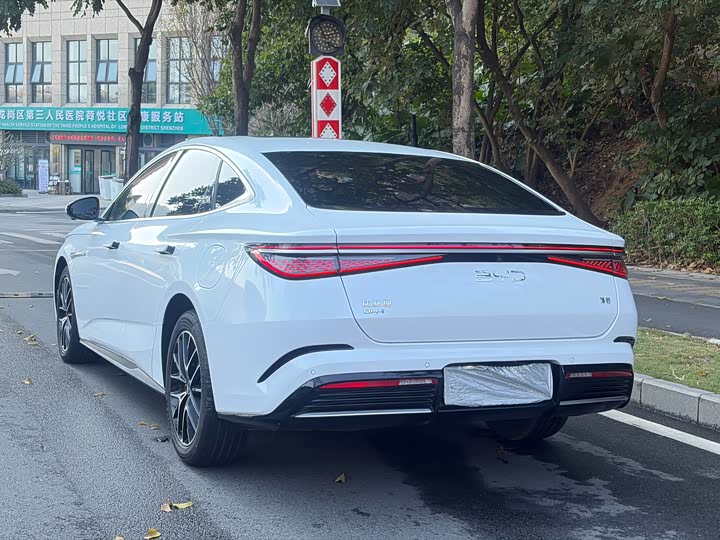 Фото 7 - BYD Seal