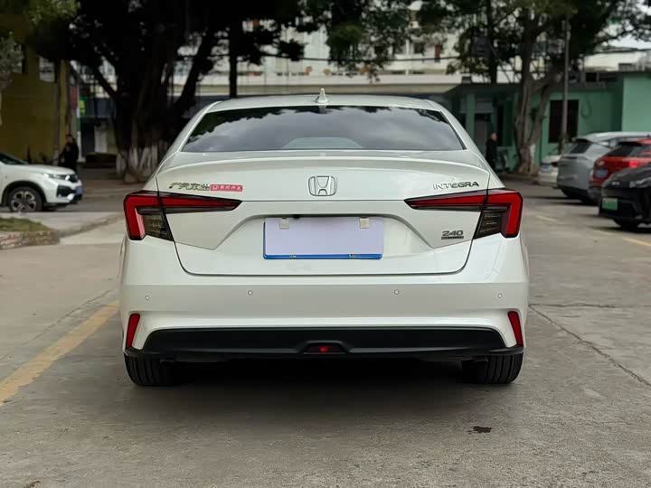 Фото 5 - Honda Integra