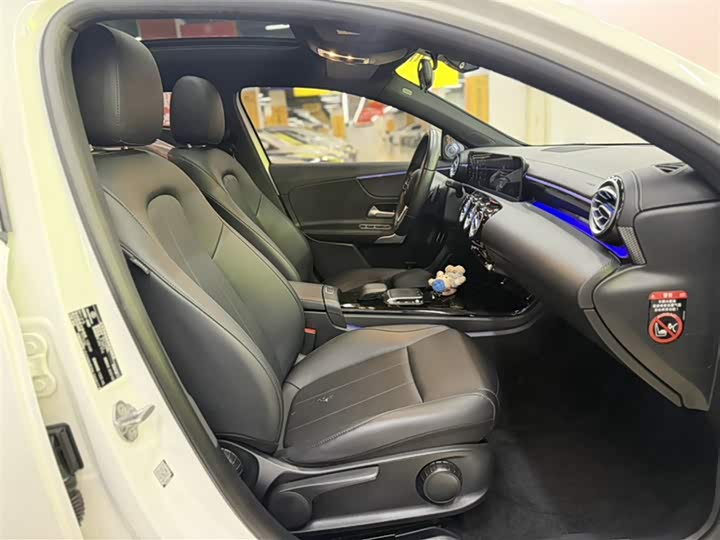 Фото 2 - Mercedes-Benz A-Class