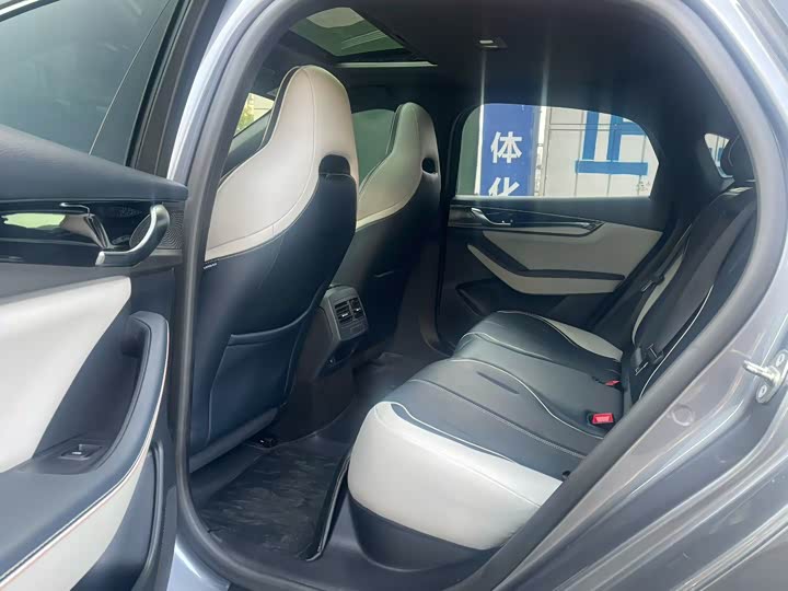 Фото 5 - BYD Qin Plus