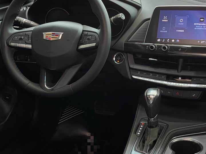 Фото 6 - Cadillac CT4