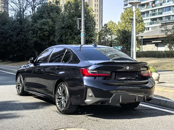 Фото 4 - BMW 3 Series