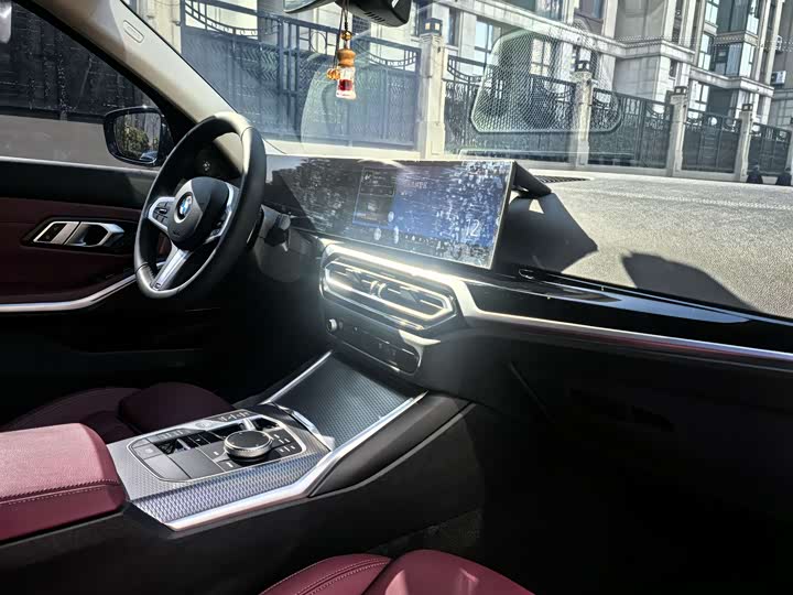 Фото 8 - BMW 3 Series