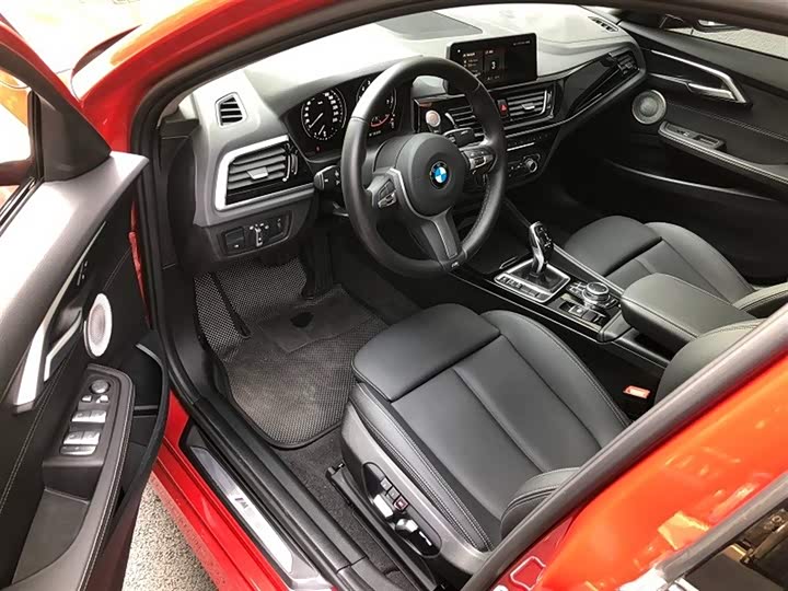 Фото 7 - BMW 1 Series