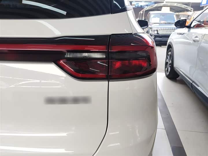 Фото 8 - Chery Tiggo 7