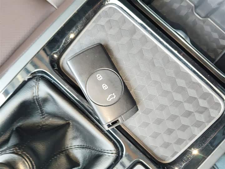 Фото 9 - Chery Tiggo 7