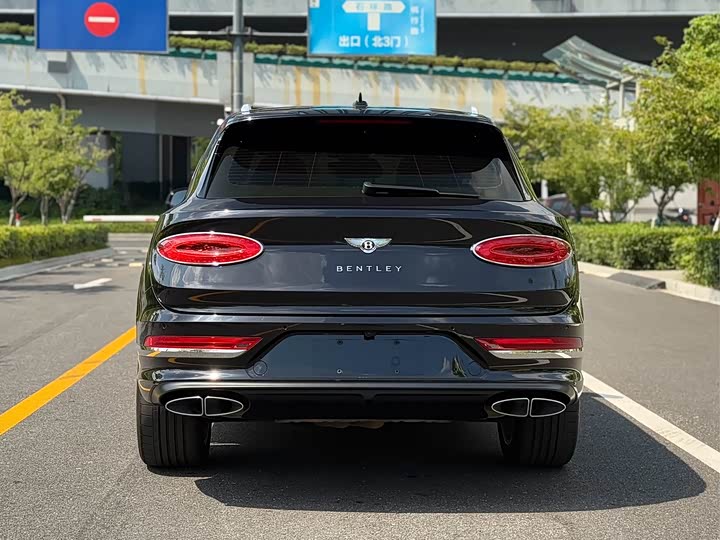 Фото 5 - Bentley Bentayga