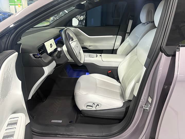 Фото 6 - XPeng G6