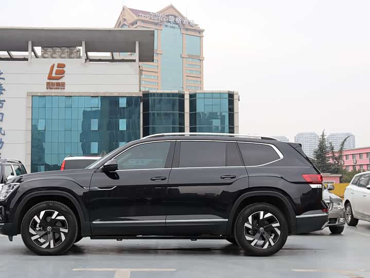 Фото 4 - Volkswagen Teramont Pro