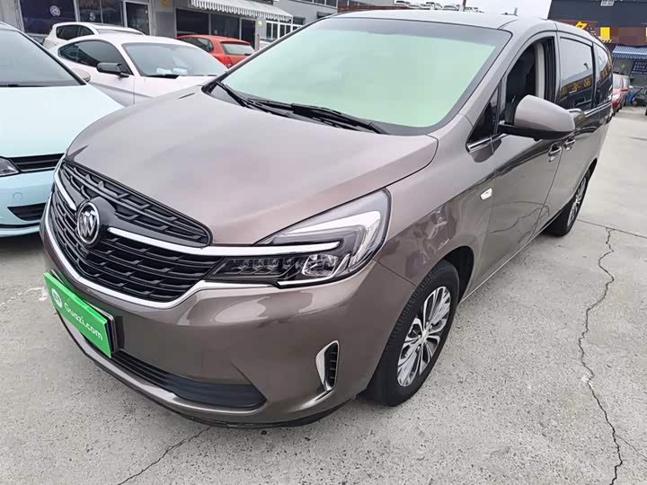 Фото 2 - Buick GL8 ES