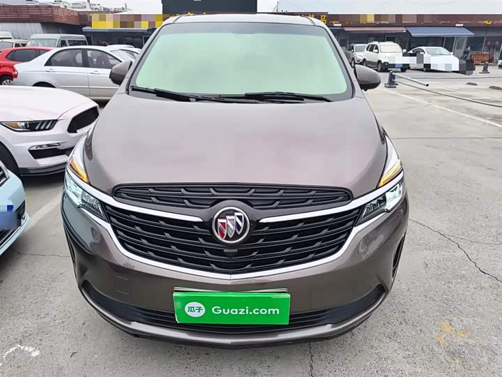 Фото 3 - Buick GL8 ES