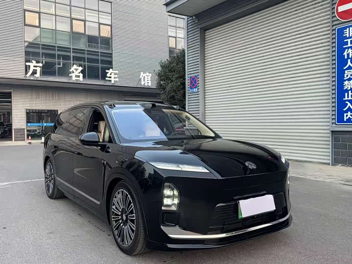 Фото 3 - Nio ES8