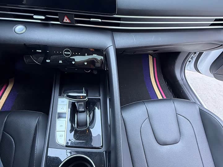 Фото 9 - Hyundai Elantra N line