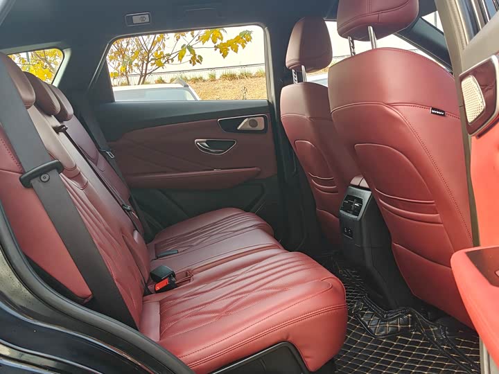 Фото 8 - Jetour X70 Plus