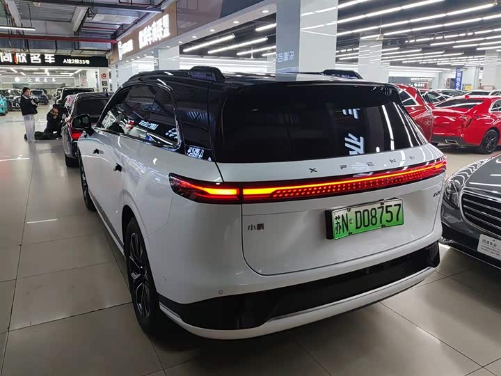 Фото 5 - XPeng G9