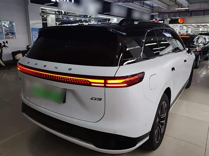Фото 7 - XPeng G9