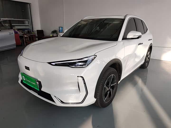 Фото 2 - Geely Galaxy E5