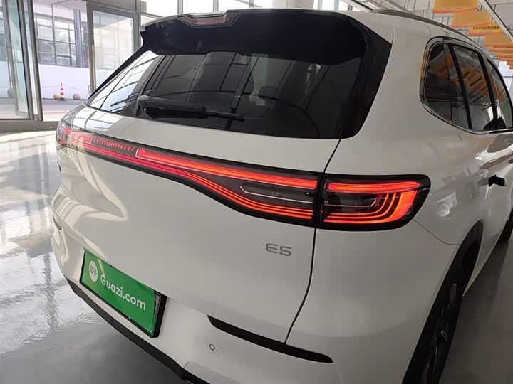 Фото 6 - Geely Galaxy E5