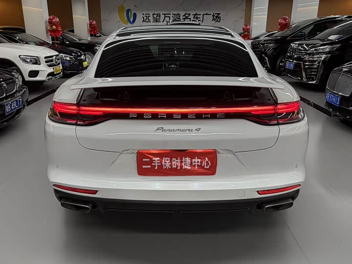 Фото 5 - Porsche Panamera