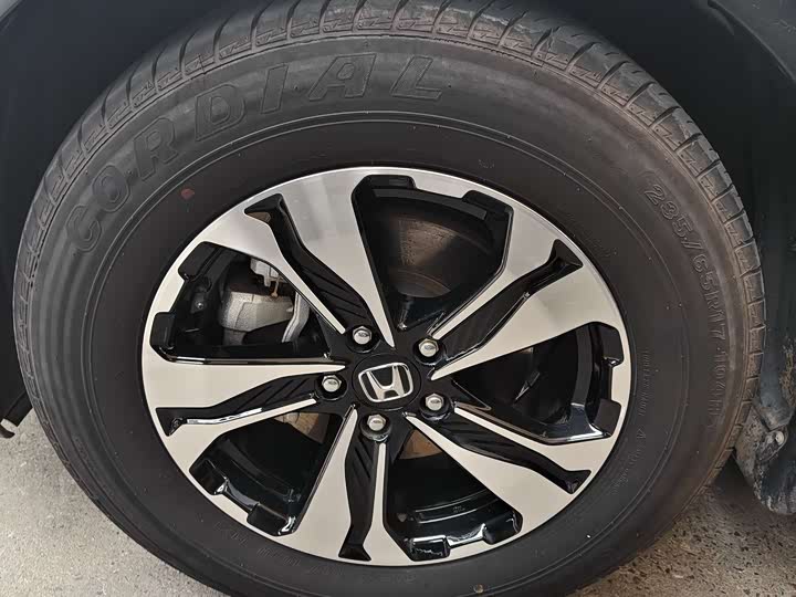 Фото 5 - Honda CR-V