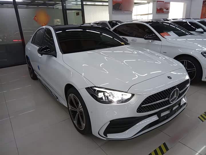 Фото 4 - Mercedes-Benz C-Class