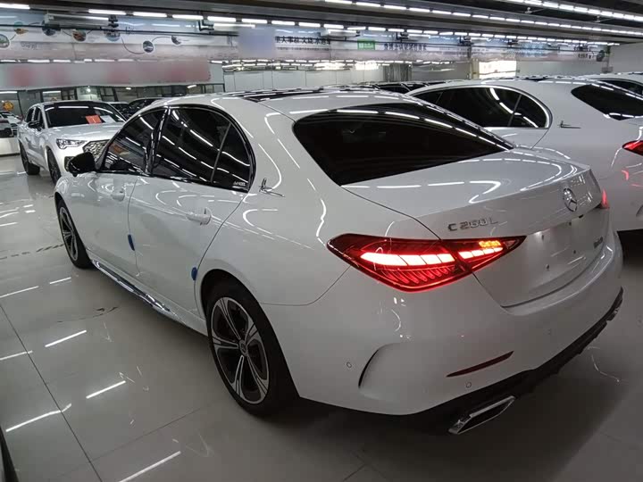 Фото 5 - Mercedes-Benz C-Class