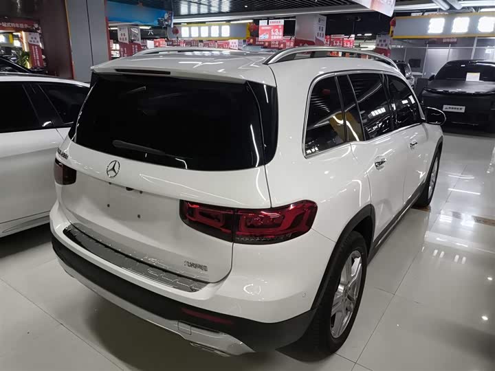 Фото 7 - Mercedes-Benz GLB-Class