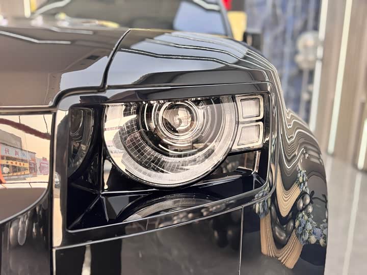 Фото 4 - Land Rover Defender