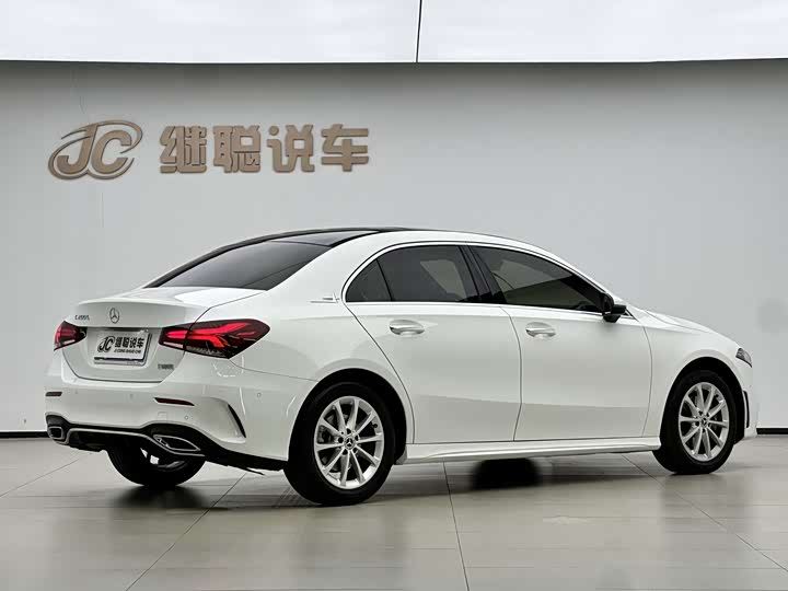 Фото 5 - Mercedes-Benz A-Class