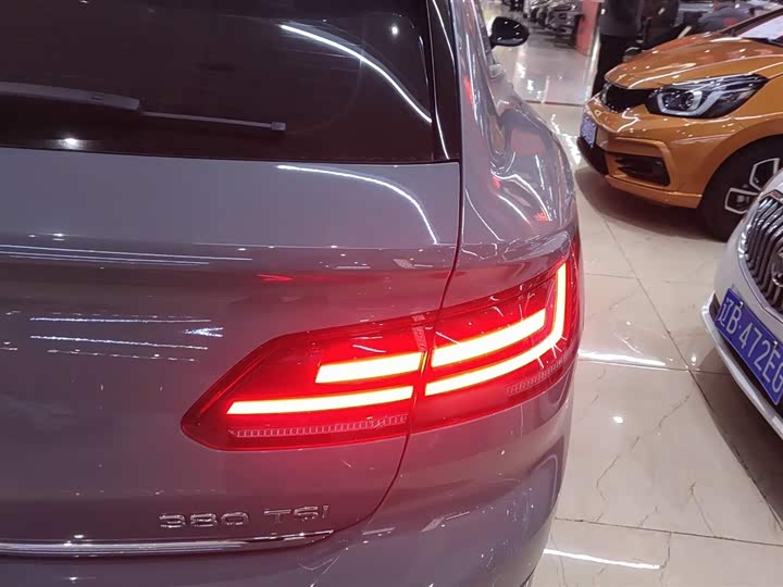 Фото 8 - Volkswagen CC