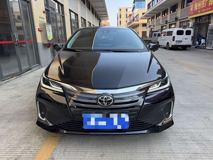 Фото 2 - Toyota Allion