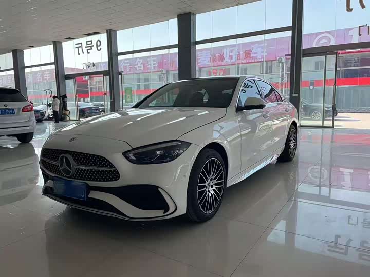 Фото 1 - Mercedes-Benz C-Class