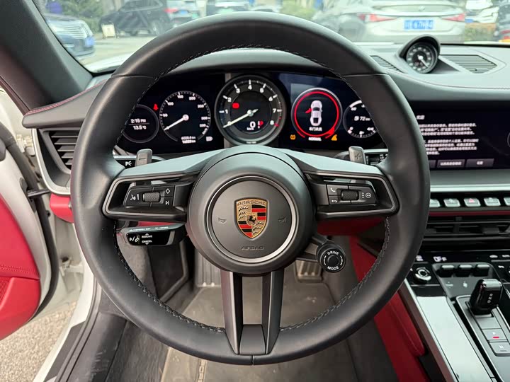 Фото 8 - Porsche 911