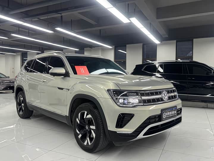 Фото 3 - Volkswagen Teramont Pro