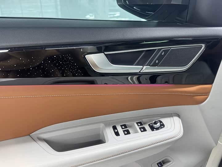 Фото 7 - Volkswagen Teramont Pro