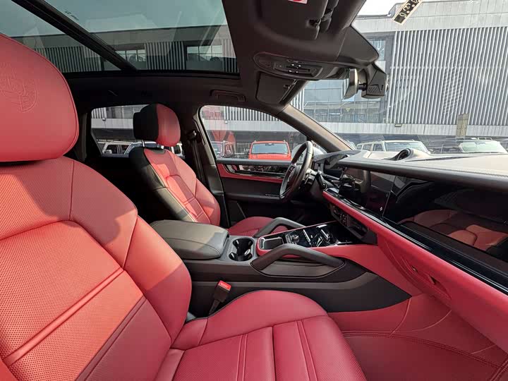 Фото 4 - Porsche Cayenne