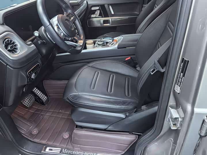 Фото 6 - Mercedes-Benz G-Class