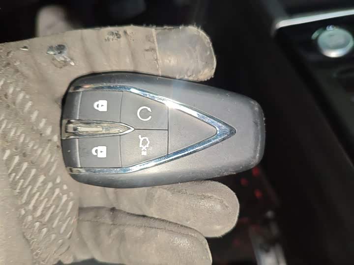 Фото 9 - Changan Eado Plus