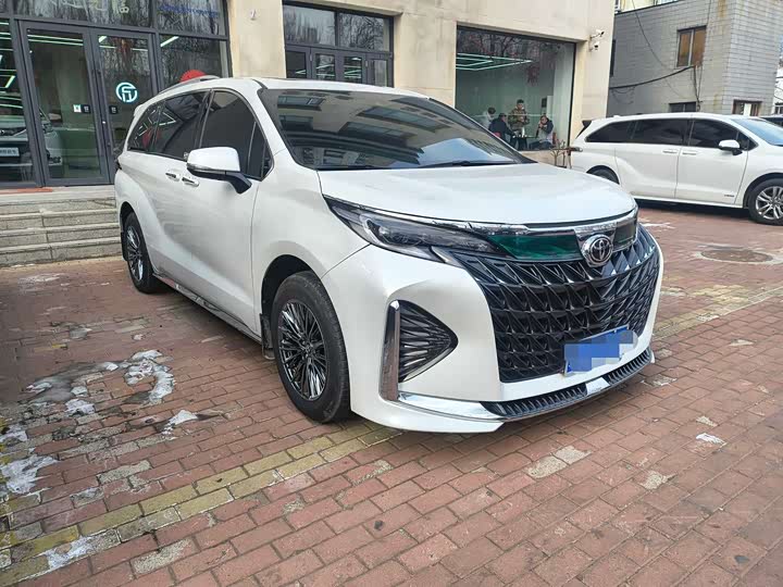 Фото 3 - Toyota Sienna