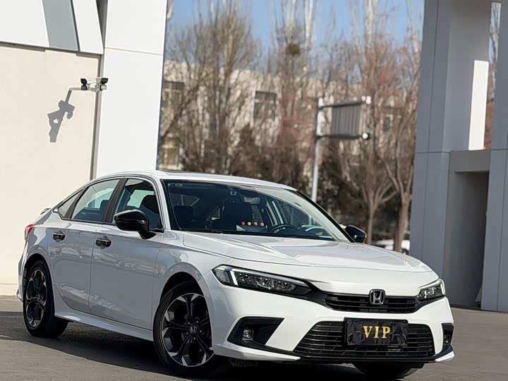 Фото 3 - Honda Civic