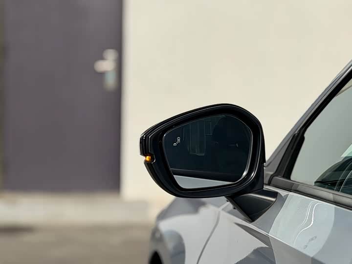 Фото 9 - Honda Civic