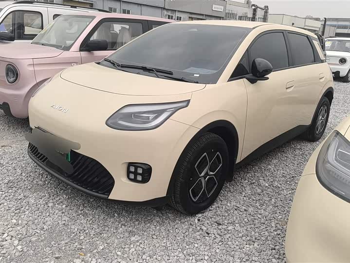 Фото 1 - GAC Aion UT