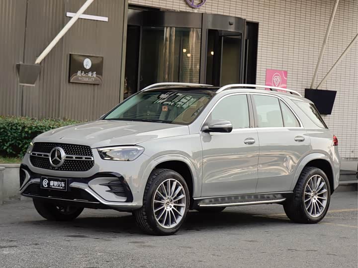 Фото 1 - Mercedes-Benz GLE-Class