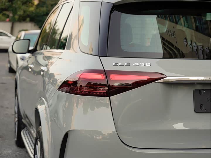 Фото 6 - Mercedes-Benz GLE-Class